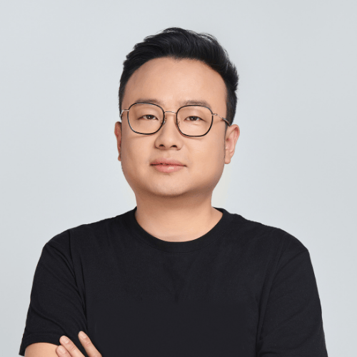Portrait of Houtao Wang